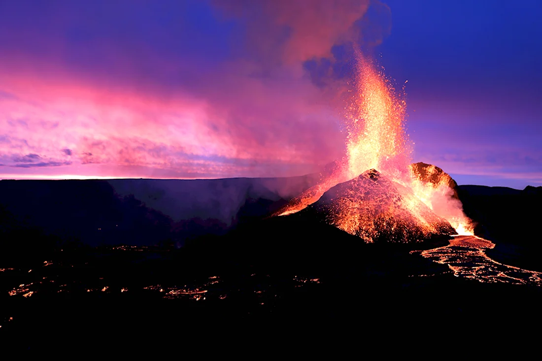 Извержение Везувия фото. Открытка, картинка с поздравлением, с праздником