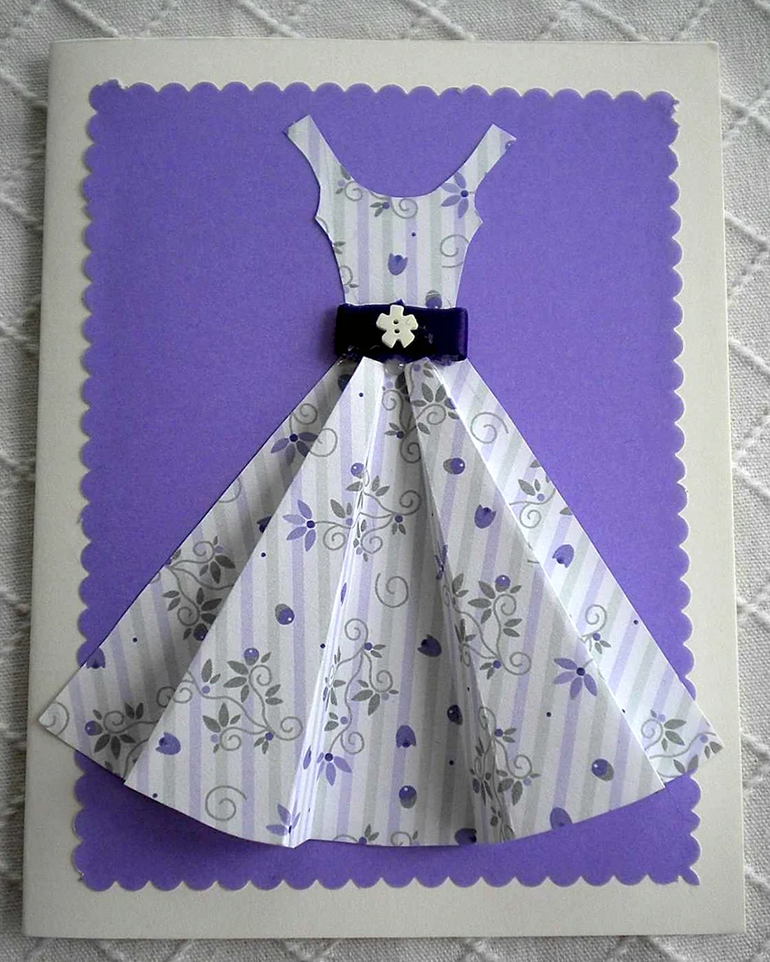 Поделка платье для мамы открытка