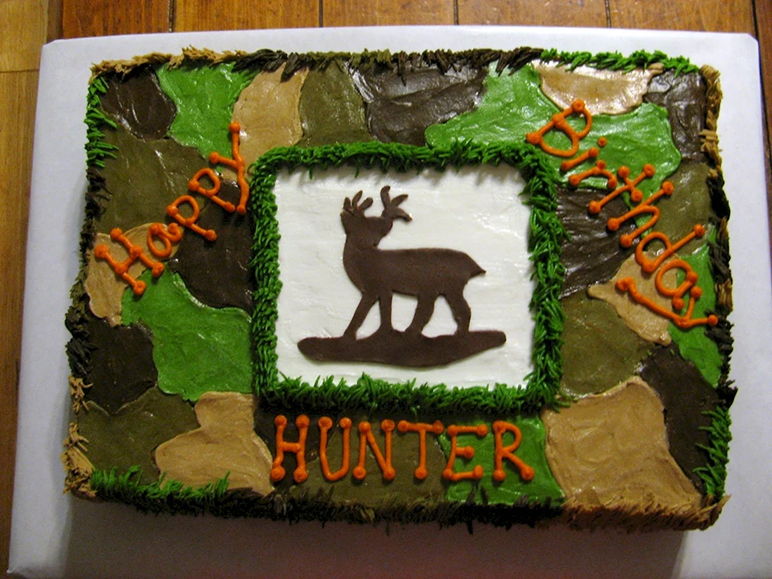 Торт для охотника в камуфляже открытка