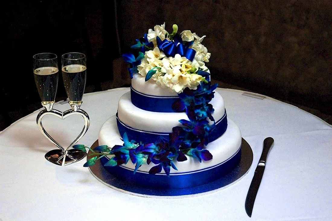 Торт на сапфировую свадьбу. Свадебная открытка