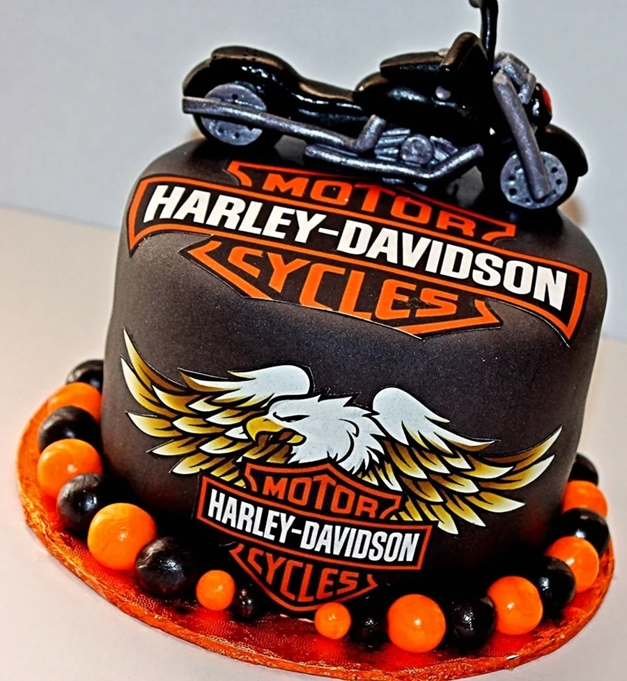 Торт с мотоциклом Харлей Дэвидсон. Прикольная открытка
